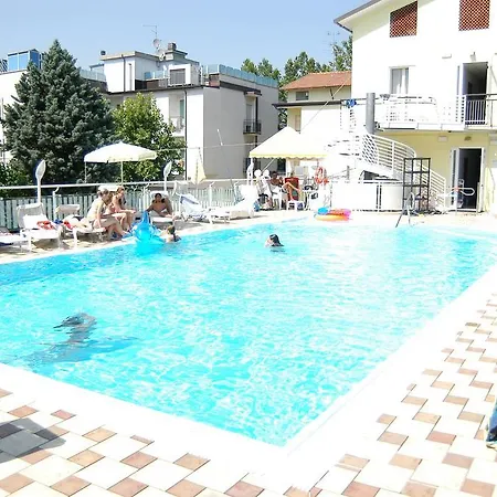 Hotel Santa Martina 3*