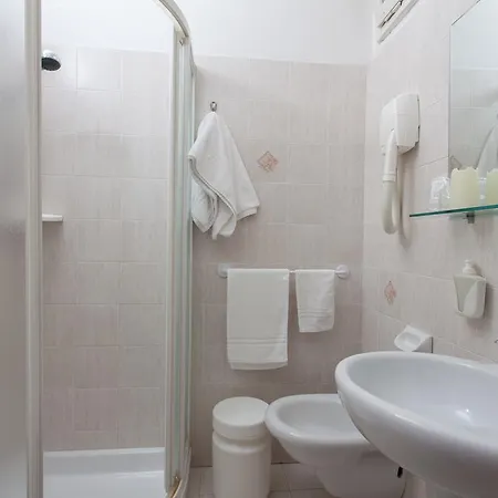 Hotel Santa Martina Villamarina